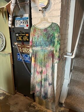 Custom-Made, Fully-Lined,
Lace, Toe-Dye Maxi Dress/Gown. See Measurements below